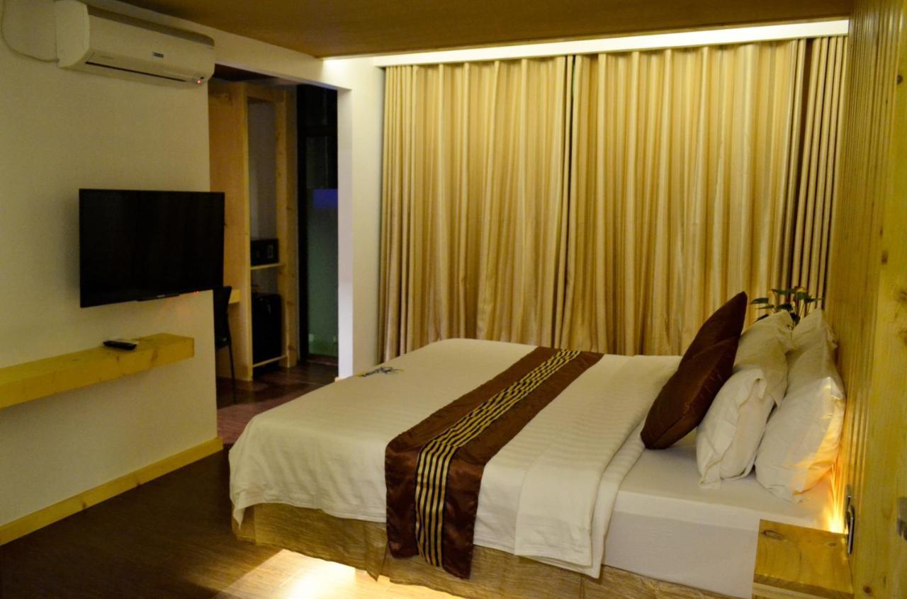 Seashore Beach Inn остров Маафуши Екстериор снимка