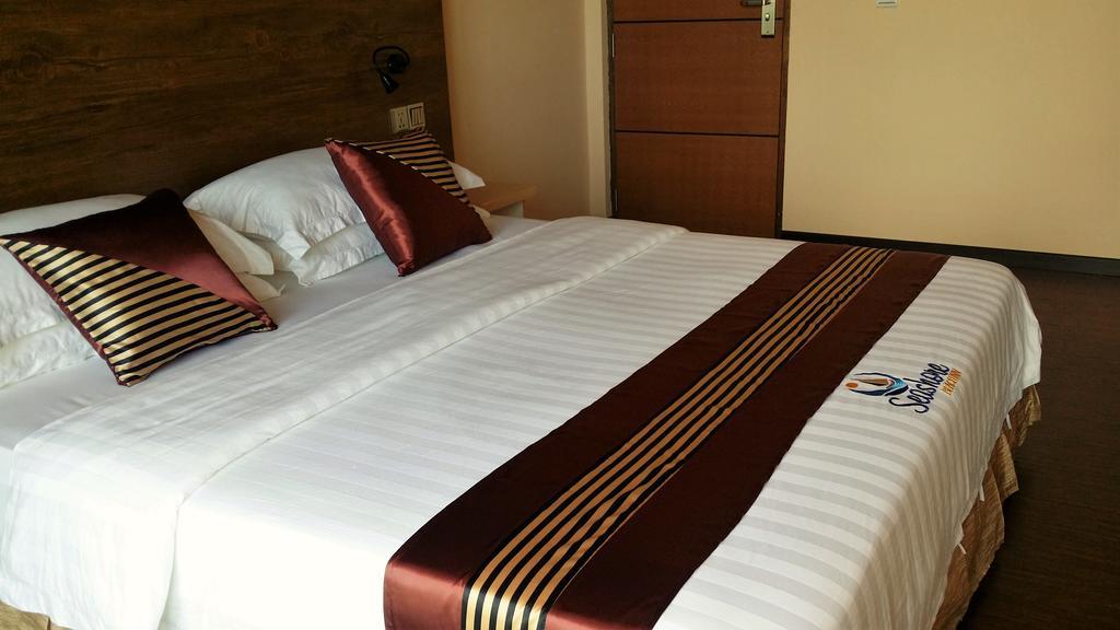 Seashore Beach Inn остров Маафуши Екстериор снимка