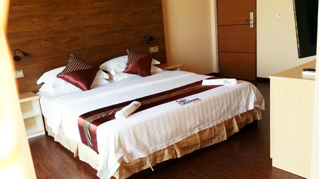 Seashore Beach Inn остров Маафуши Екстериор снимка