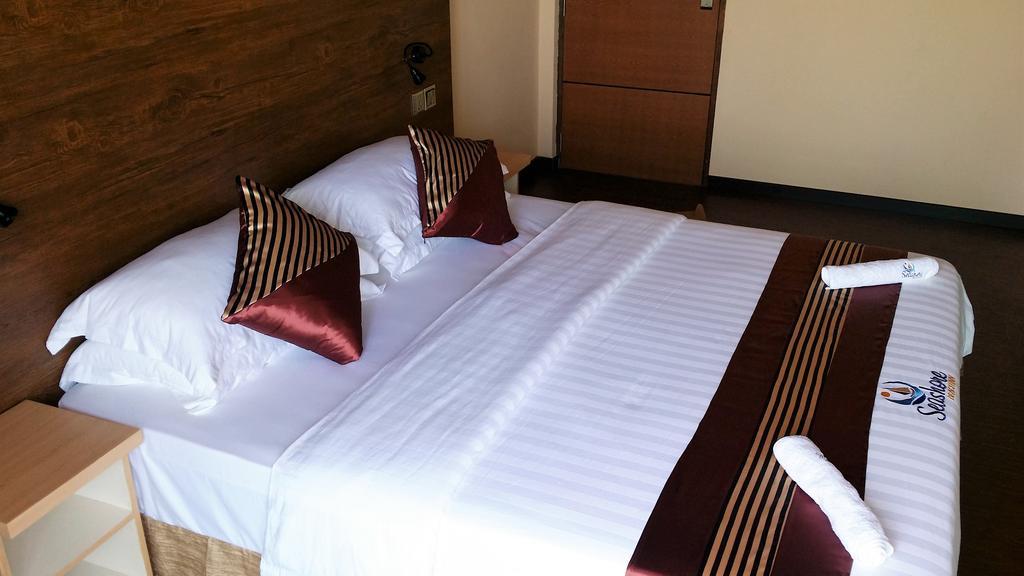 Seashore Beach Inn остров Маафуши Екстериор снимка
