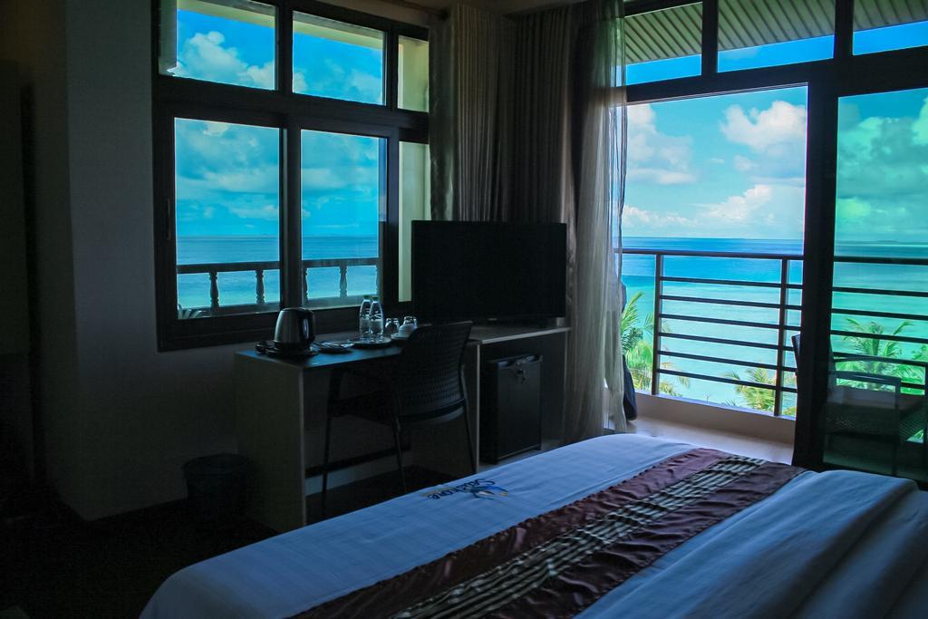 Seashore Beach Inn остров Маафуши Екстериор снимка